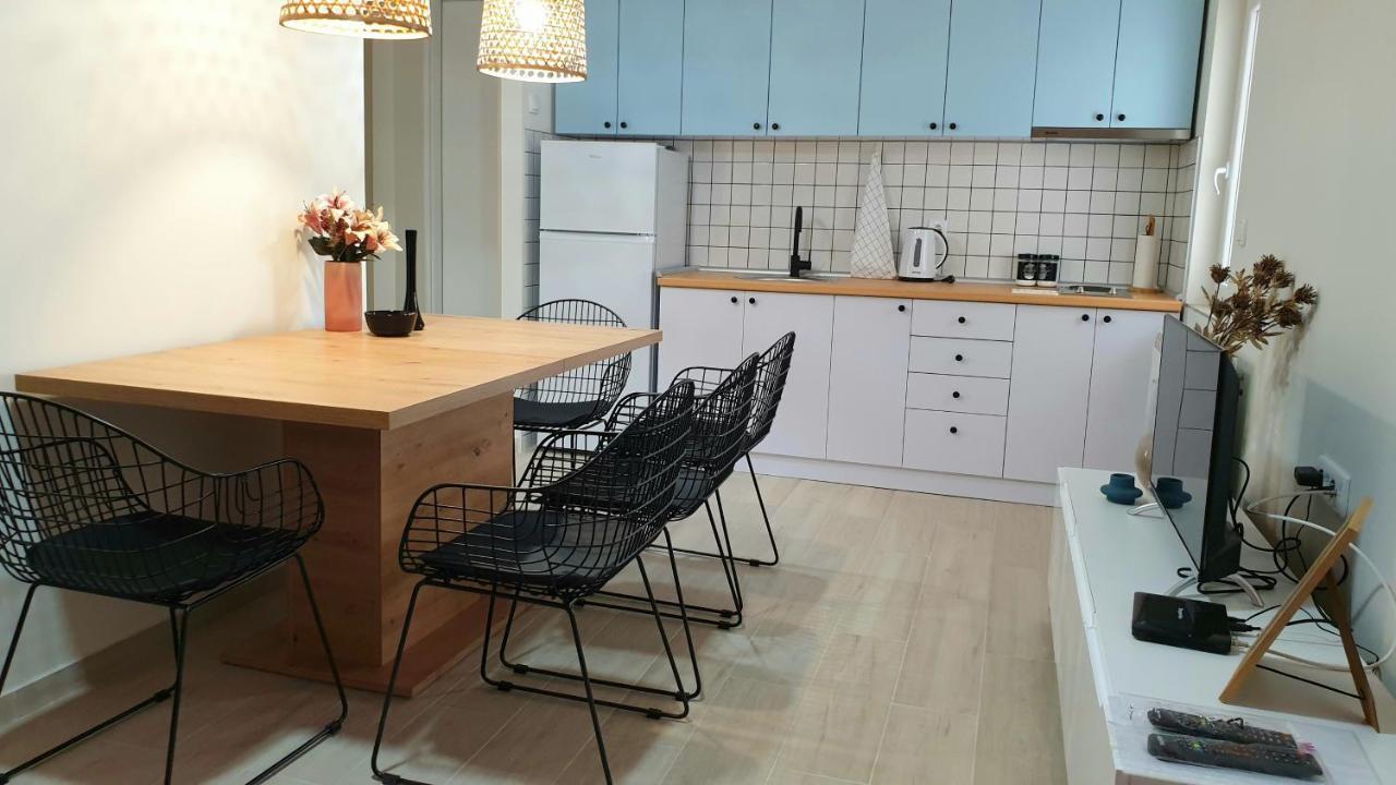 Lovely Private Flats Free Parking Novi Sad Esterno foto